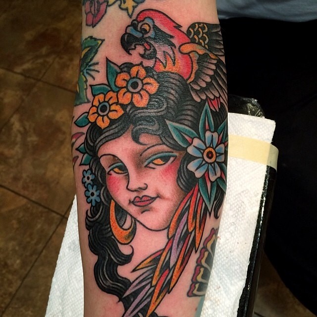 Walk-in lady head with parrot by Jeff P